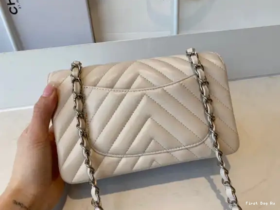 Firstbag Ru CHANEL 20CM BAG LAMBSKIN FLAP 0605